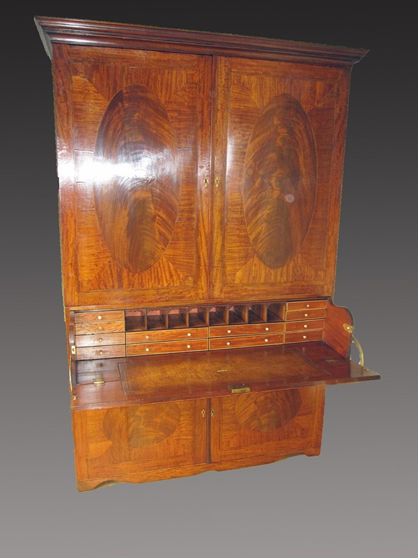 Georgian mahogany secretaire bookcase